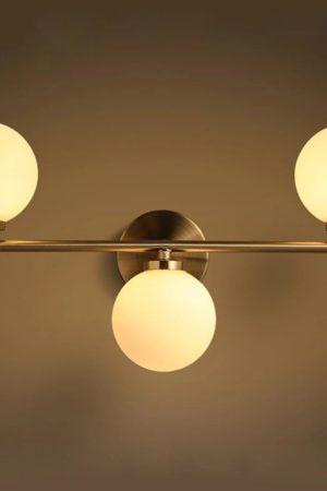 מנורת קיר BRASS BALLS
